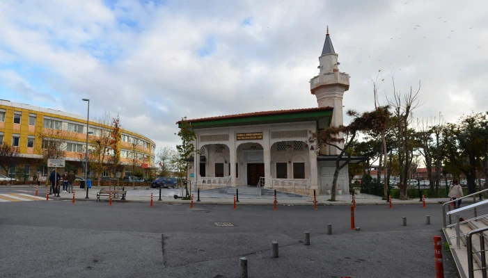 Yedikule Göğüs Hastanesi Camii