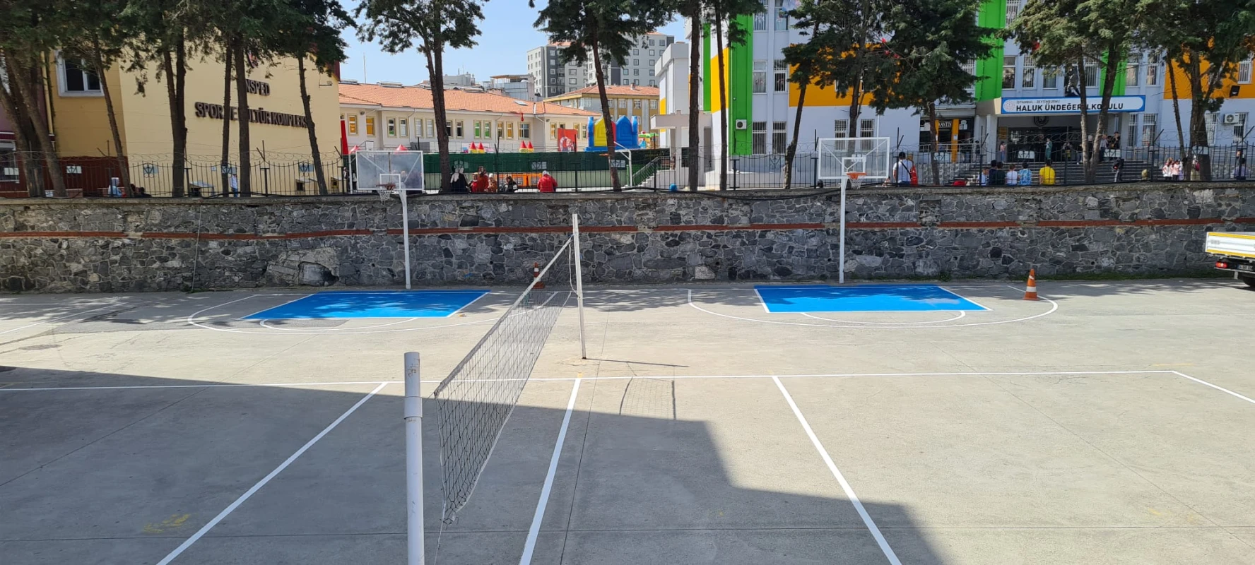 Okul Spor Alanları ve Spor Alanı Yenilemeleri