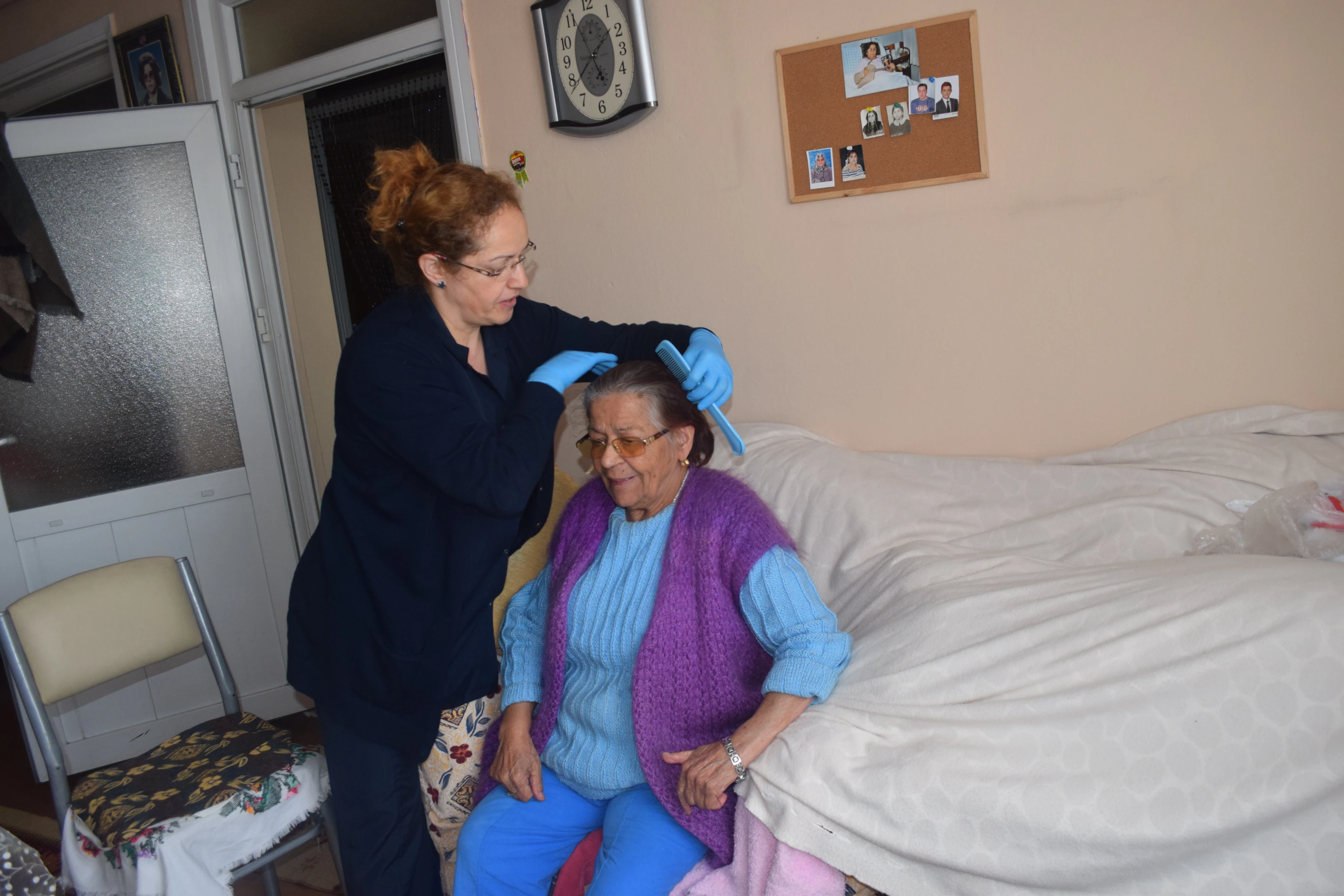 Aile Kadın Destekleme ve Engelliler Merkezi