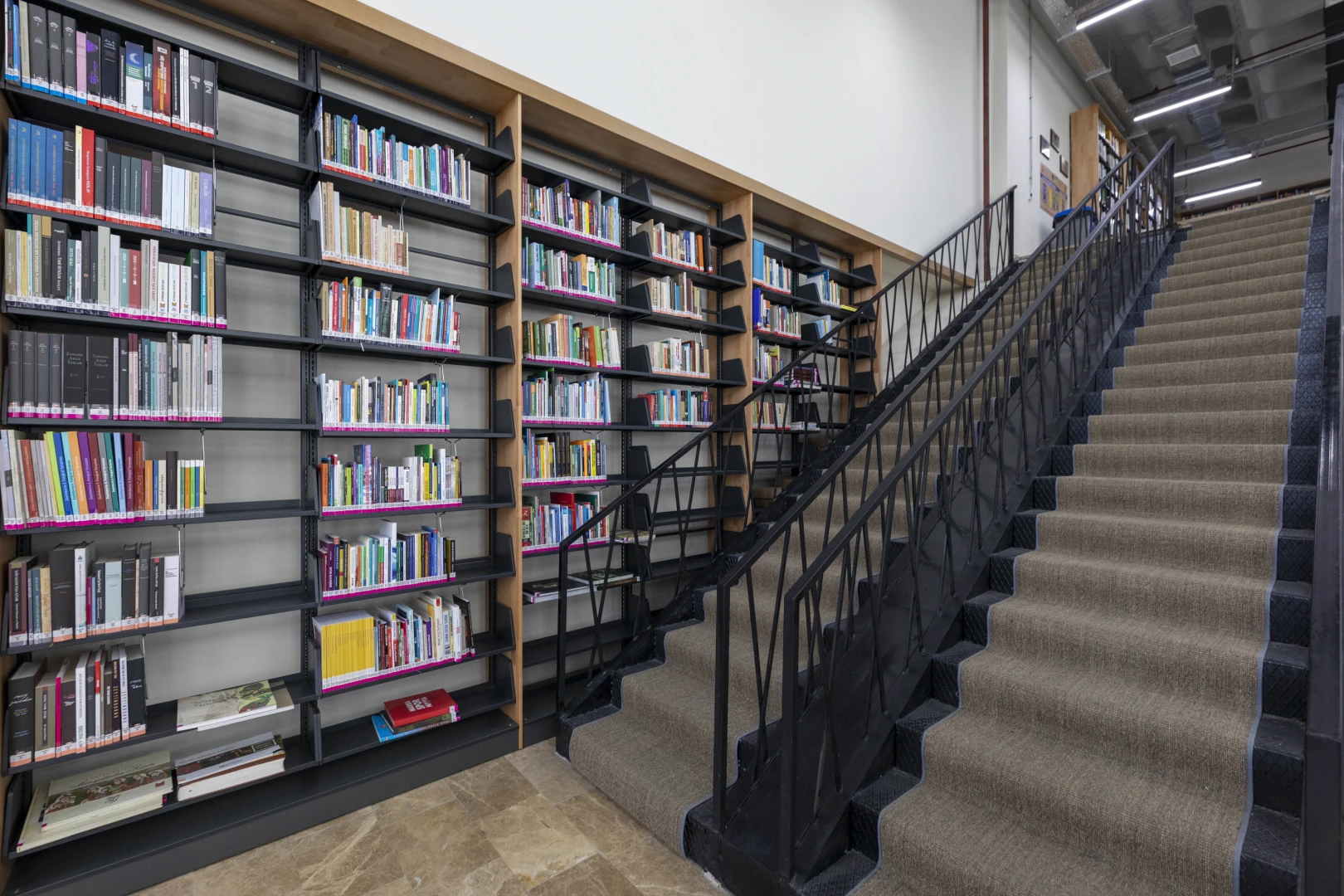 Veliefendi Millet Kıraathanesi